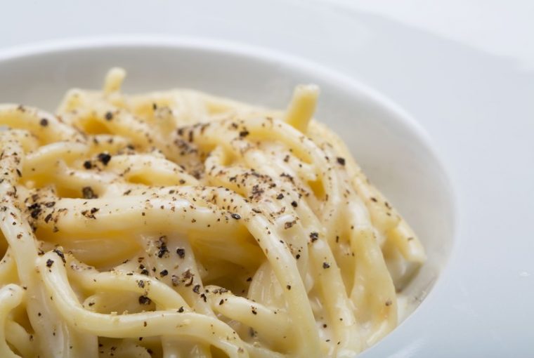 pasta cacio e pepe